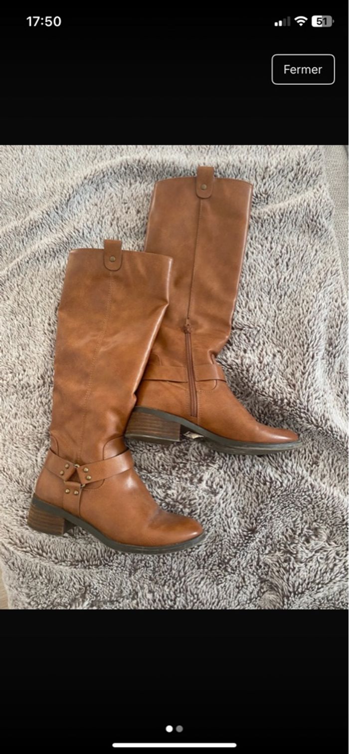 bottes en cuire neuves