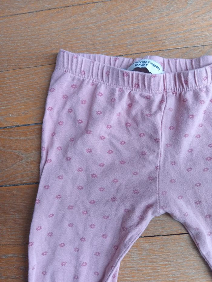 Legging fille rose fleurs 24 mois Fashion Private company - photo numéro 2