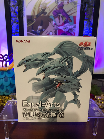 Yu Gi Oh - Equal Arts Konami Blue-Eyes Ultimate Dragon