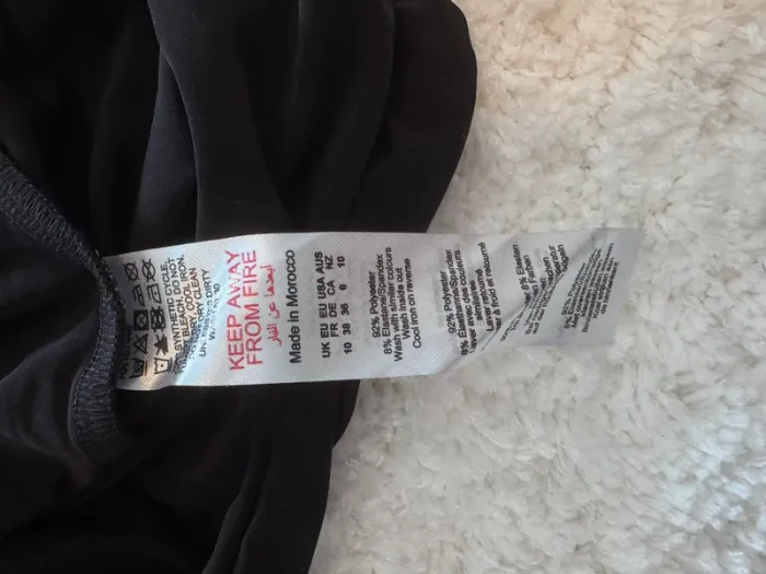 Body à manches courtes Boohoo noir – Double couche – Taille 38 – Neuf avec étiquette - photo numéro 6