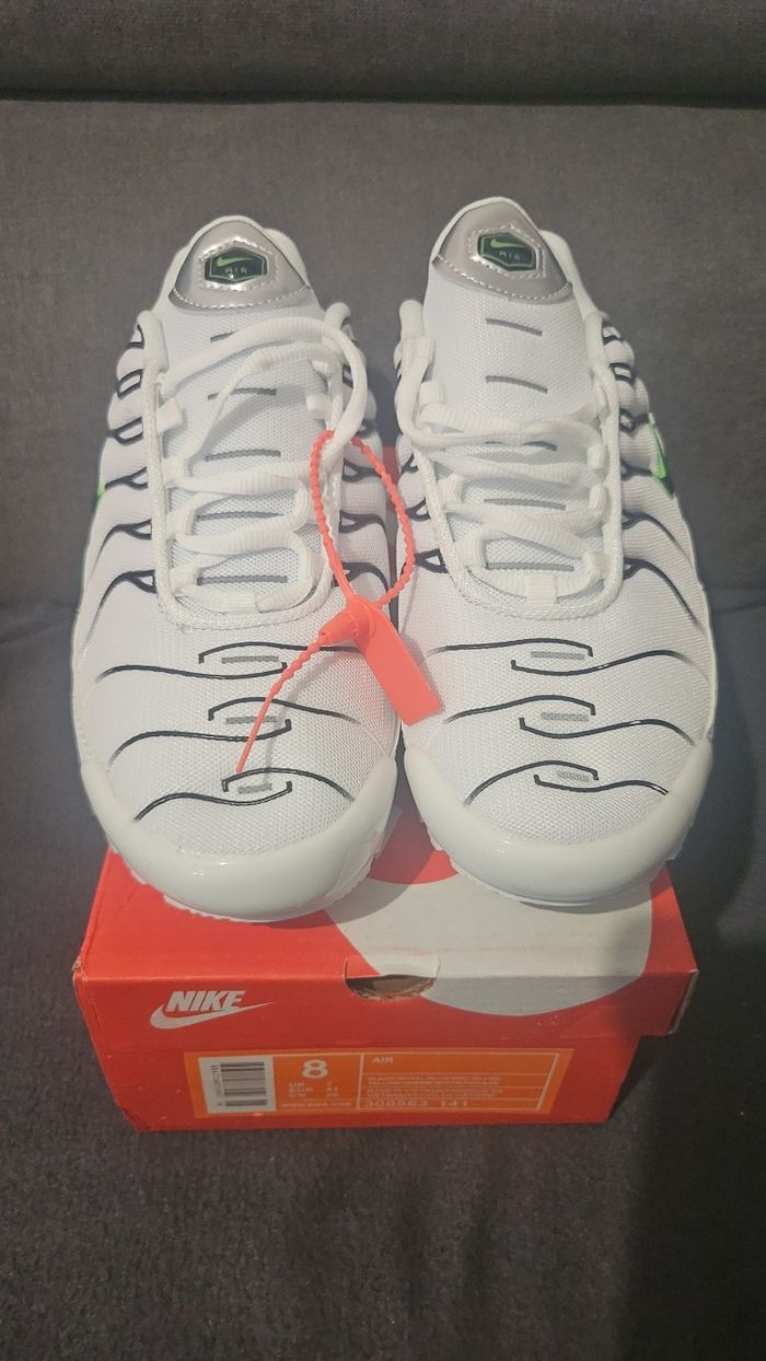 Basket nike tn neuf - photo numéro 2