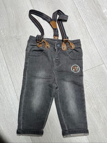 Pantalon avec bretelle