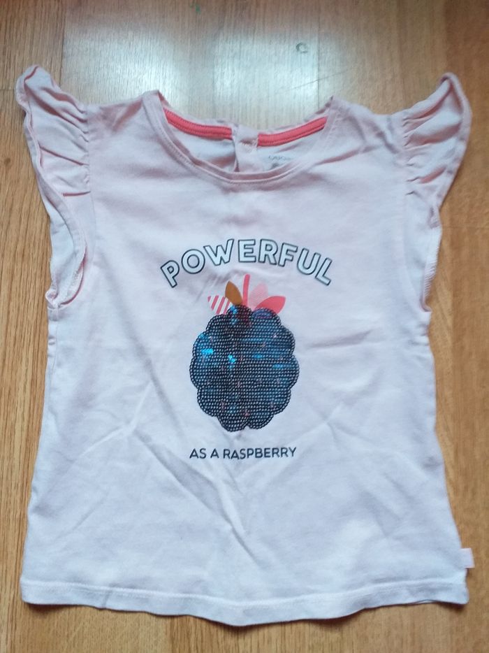 Tee shirt okaidi taille 2 ans