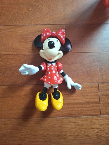 Minnie