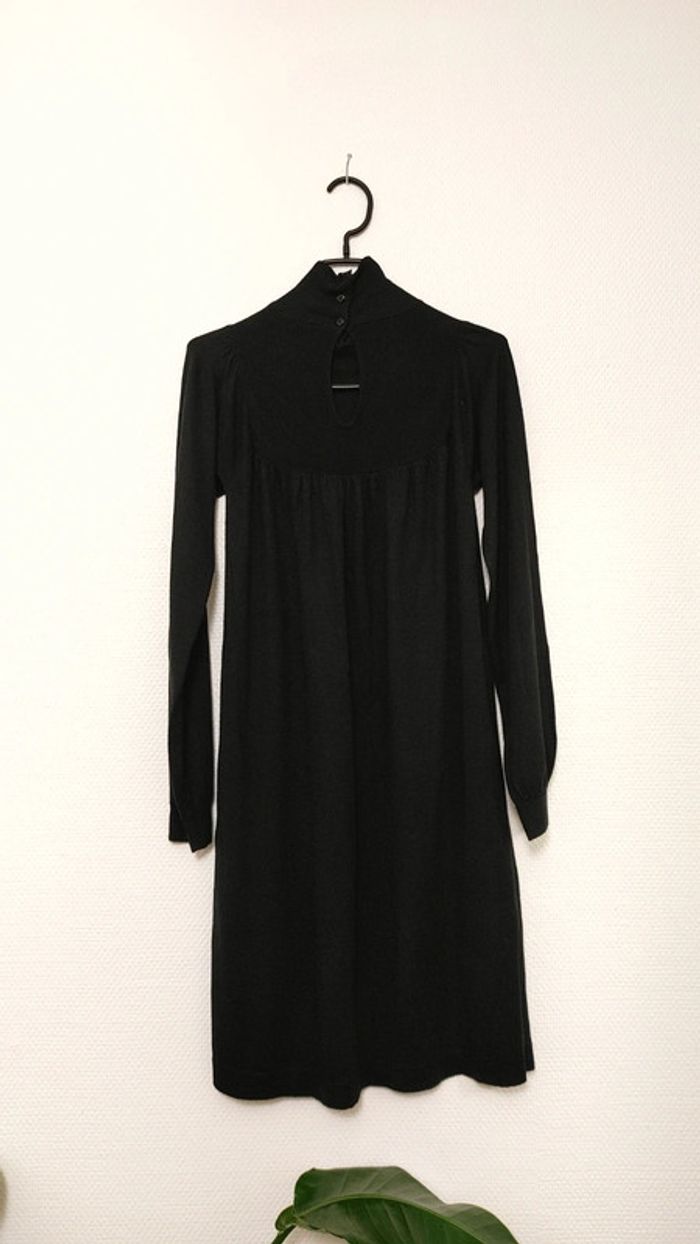 Belle robe col haut manches longues coupe droite en laine mélangée marque GAP taille 36 - photo numéro 2