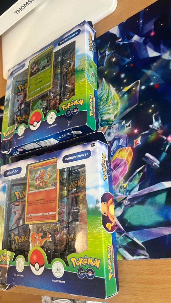 Deux coffret Pokémon go bulbizarre et salameche abîmer - photo numéro 3