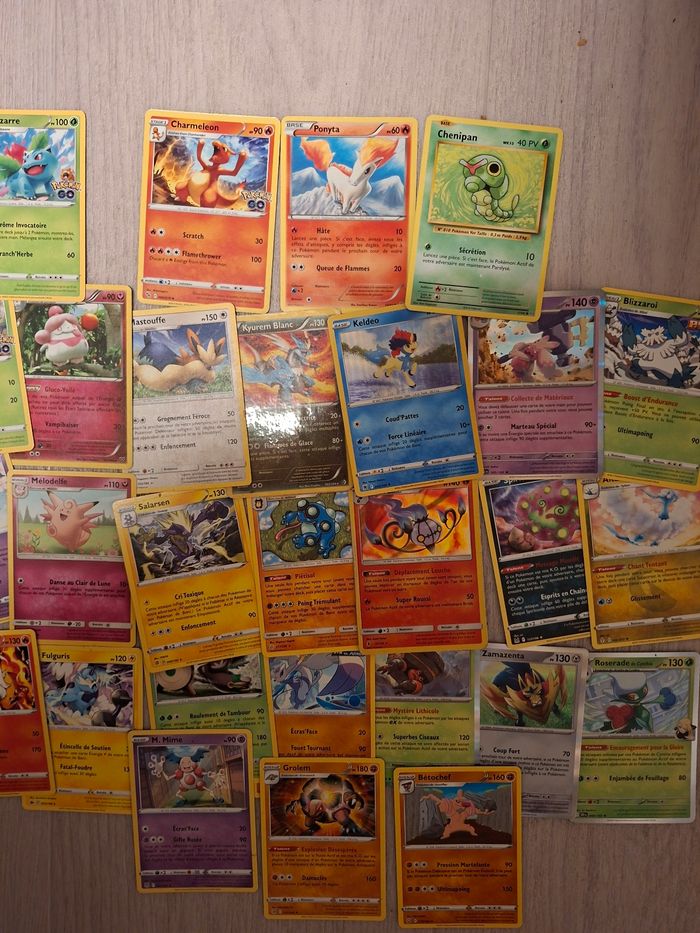 Lot 500 cartes pokemon tout types, états, années et séries - photo numéro 9