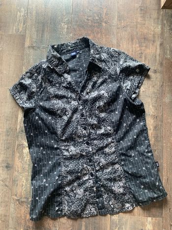 Chemise manches courtes fleuries