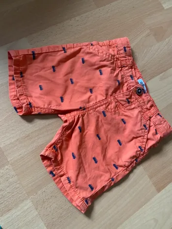 Short orange motif bus Gémo Taille 12 M