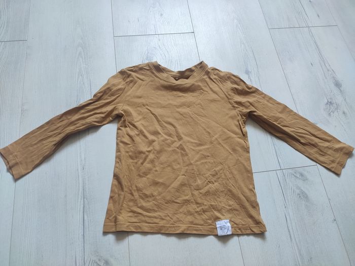 Tee shirt manches longues moutarde 5/6 ans  lefties