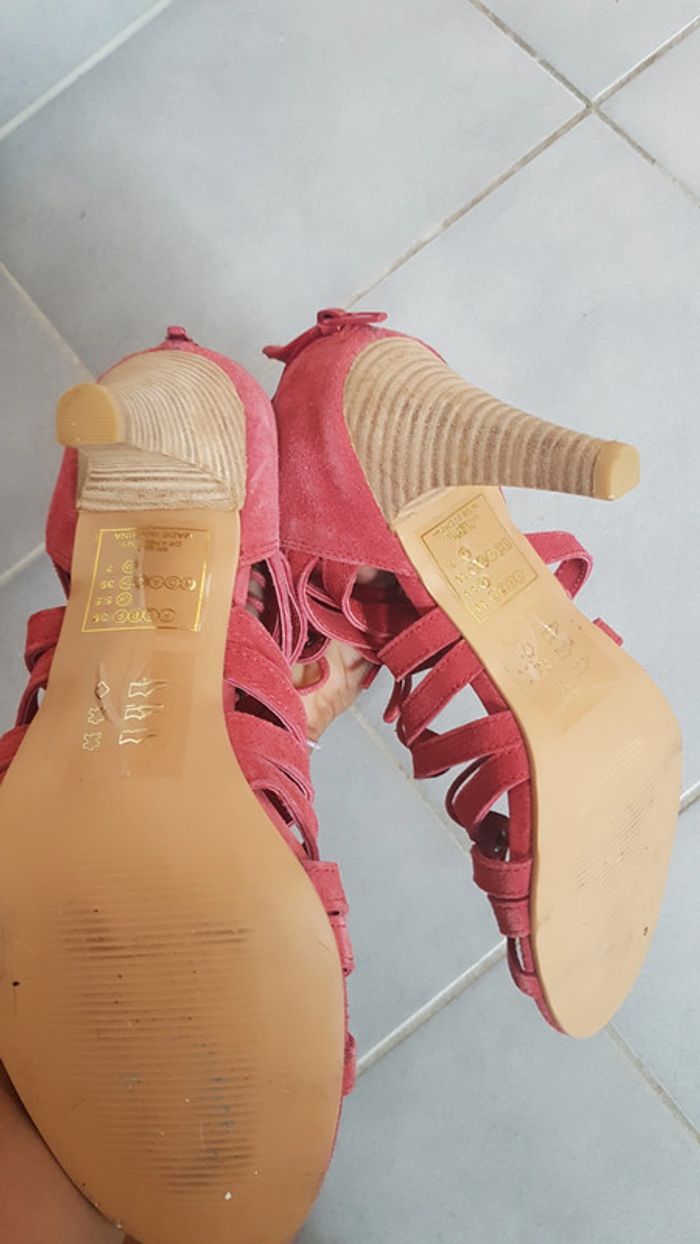 Chaussures à talons - photo numéro 5