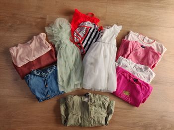 Lot vêtements fille printemps-été 12mois / 1an