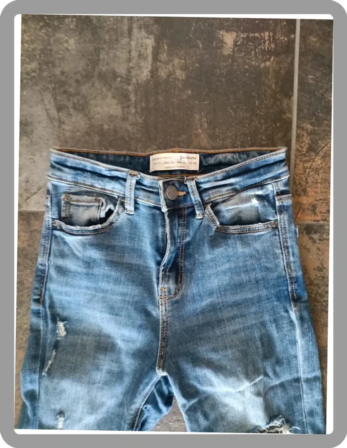 Jeans stradivarius - photo numéro 2