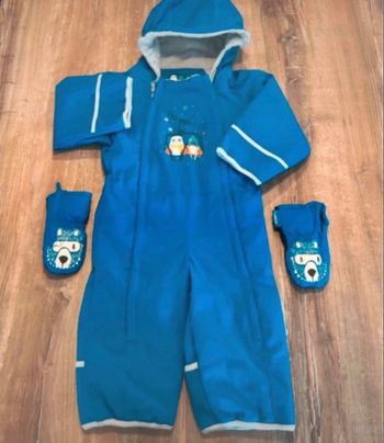 Combinaison de ski bébé et moufles 
