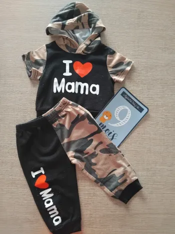 Ensemble 6/9 mois / 74 cm