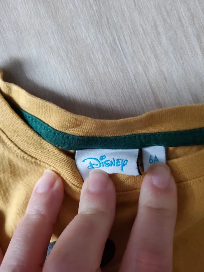 T shirt Disney 6 ans - photo numéro 2