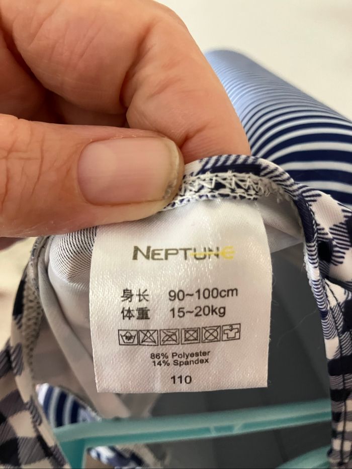 Maillot de bain flottant avec flotteurs intégrés - photo numéro 5