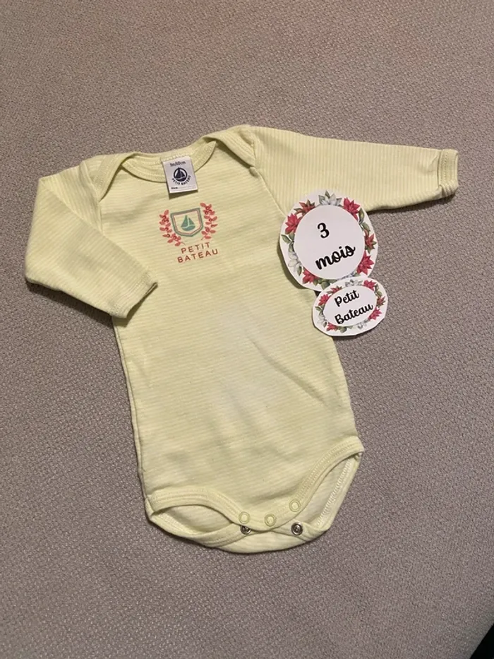 Body petit bateau manches longues 3 mois