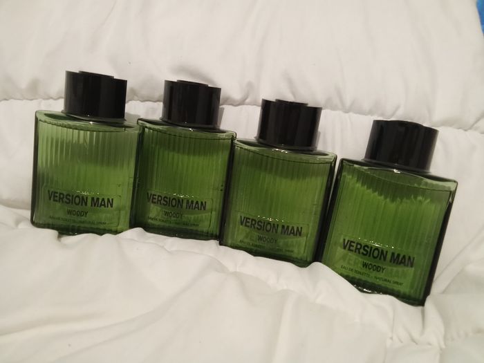 Lot de 5 eaux de toilette pour homme neufs sans boites - photo numéro 4