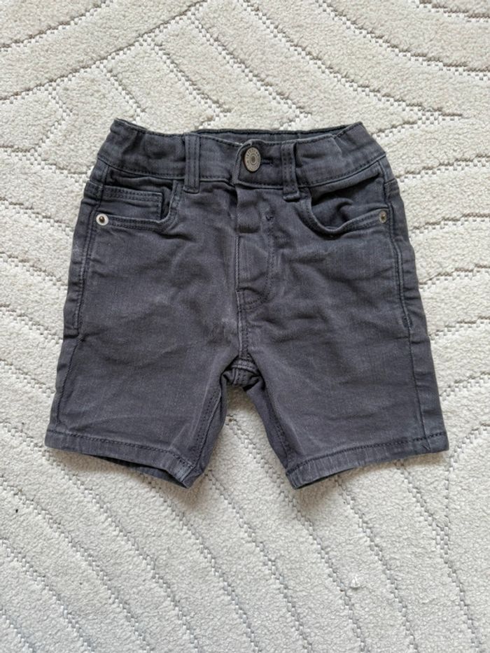 Short jean Zara 3 ans