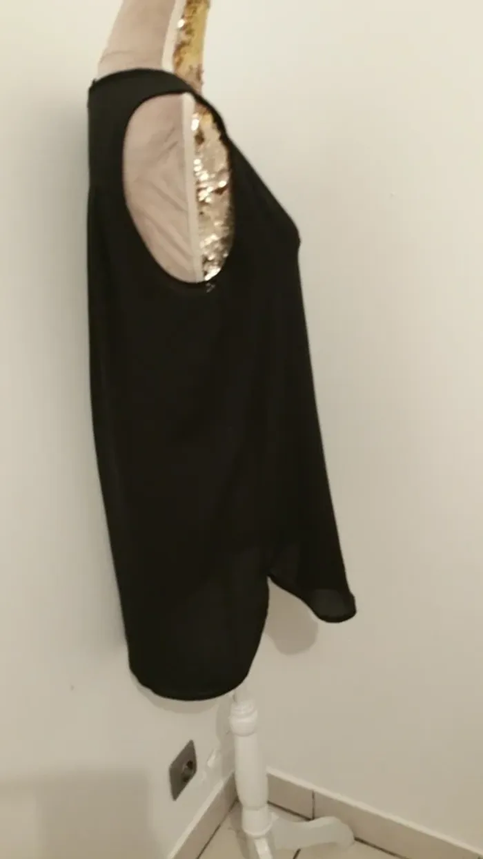 Chemise fluide noire h et m 38 - photo numéro 6