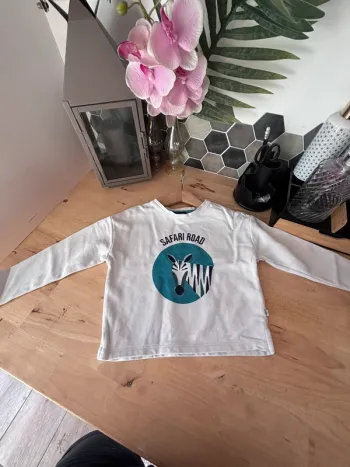 Joli pull léger blanc • Okaïdi • 4 ans