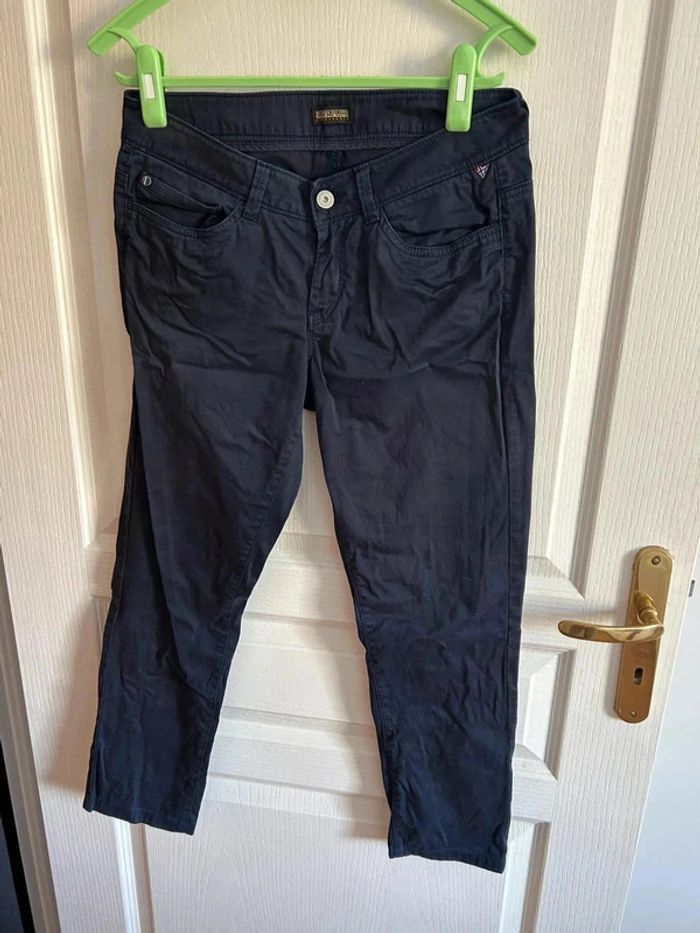 Pantacourt bleu napapijri