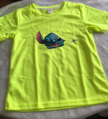 Tee shirt respirant neuf 7/8 ans