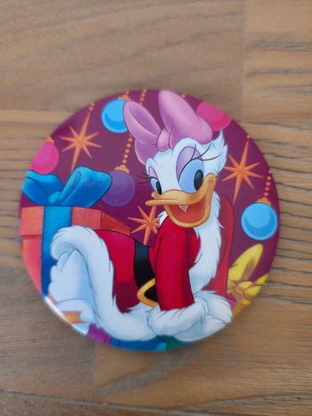 Daisy noel badge