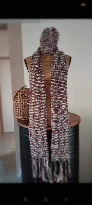 Ensemble bonnet écharpe kaki bordeaux beige 250 x 18 cm