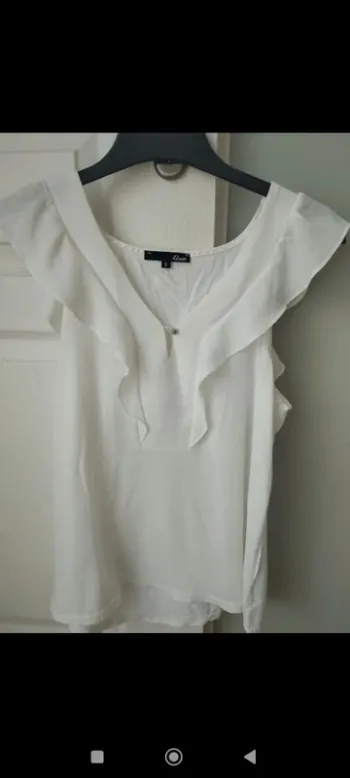 Blouse blanche à volant Etam S