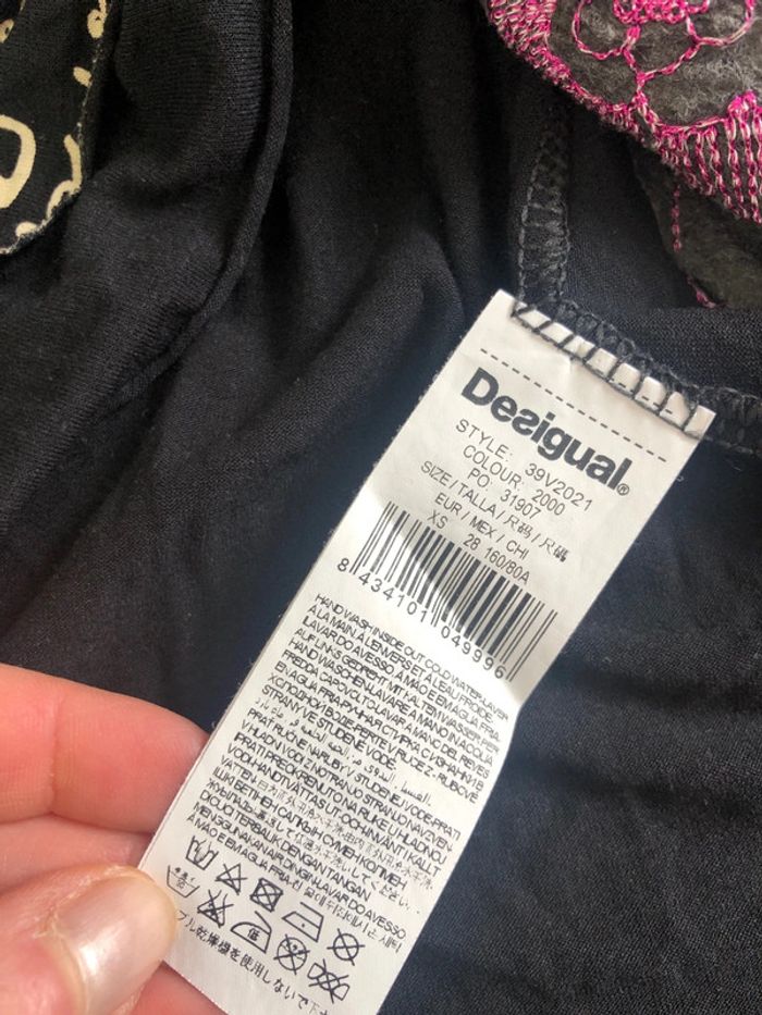 Robe desigual taille XS imprimée papillons noire manches longues - photo numéro 7