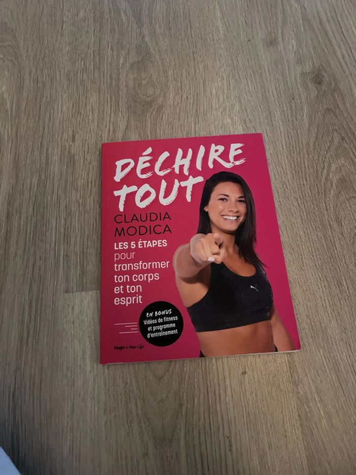 Livre de Claudia modica