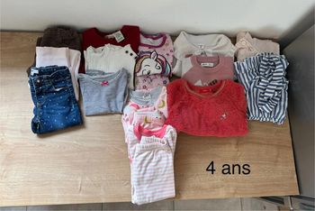 Lot de vêtements taille 4 ans