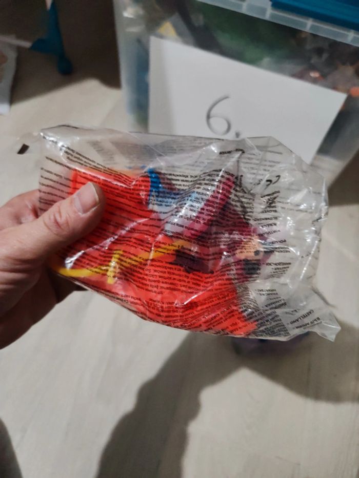 Figurine Disneyland paris x2 - photo numéro 3