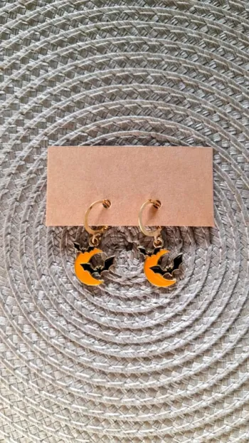 🌙🦇 Boucles d’oreilles lune & chauve-souris Halloween