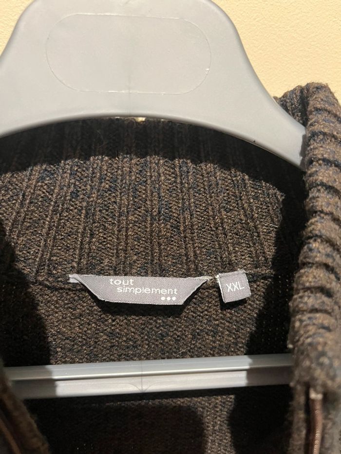 Pull brun à col roulé - photo numéro 3