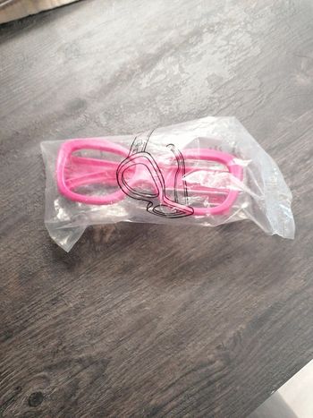 Lunette Barbie neuve sous blister