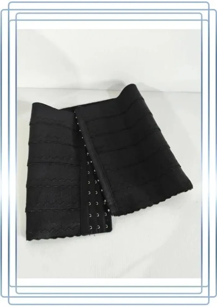 Gaine noire,taille M,très bon état
