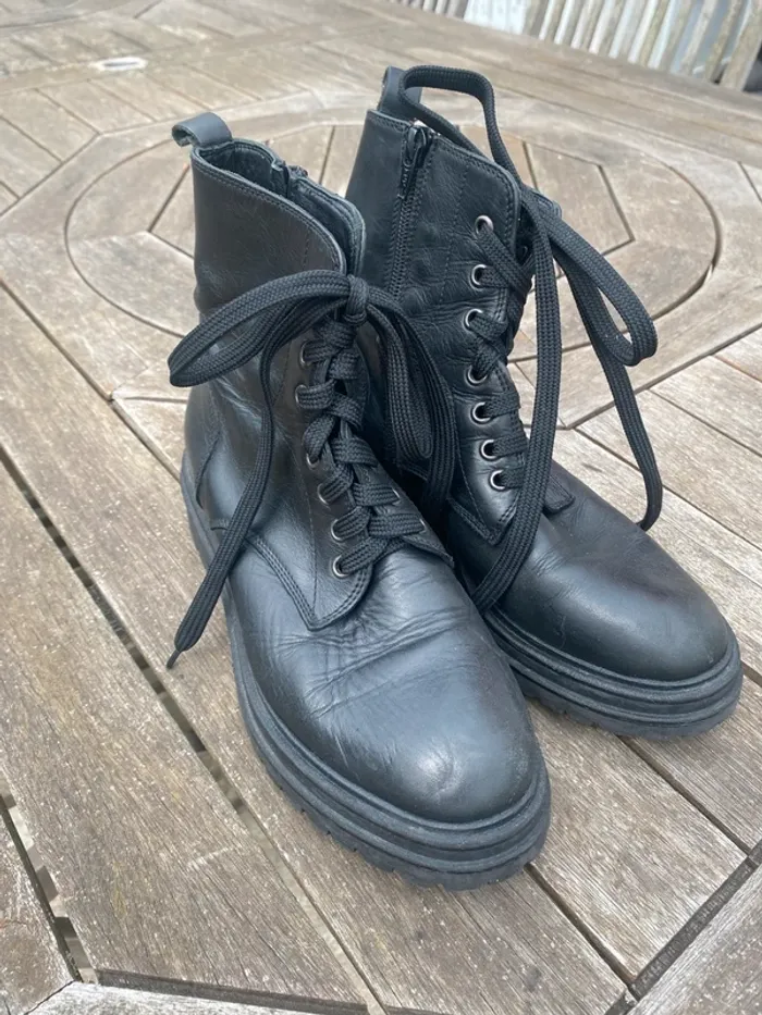 Bottes Minelli en cuir