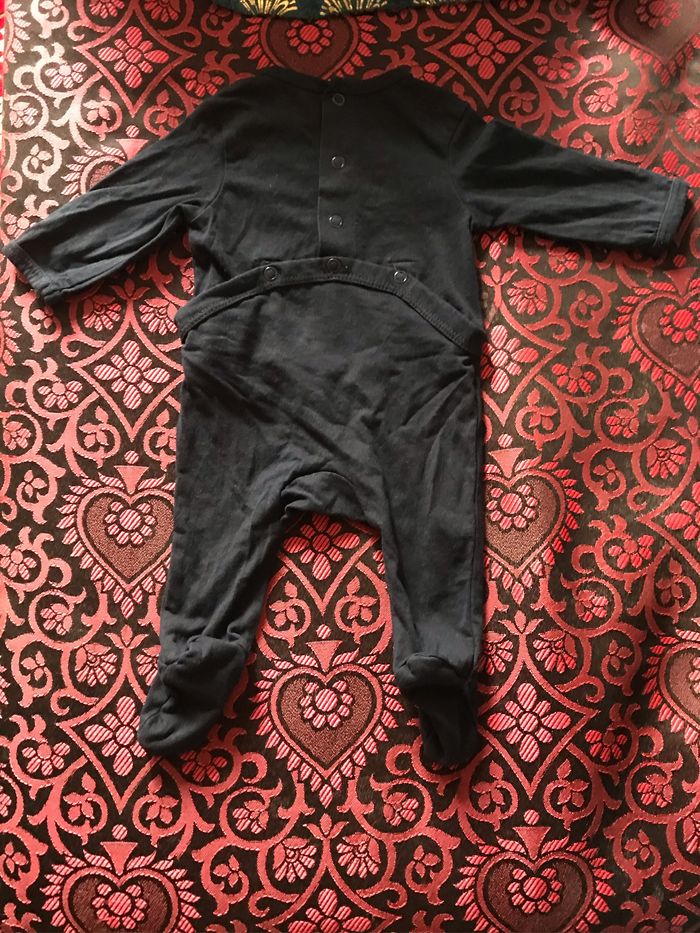 Jolie pyjamas pour bébé - photo numéro 2