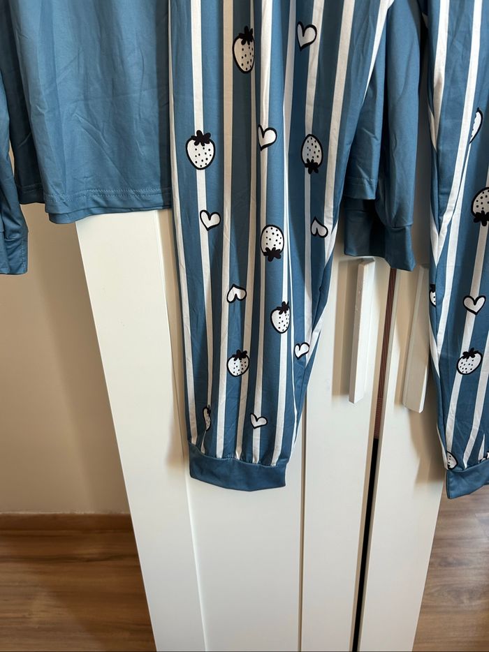 Ensemble de pyjama bleu à motifs Neuf Shein Taille XL - photo numéro 3