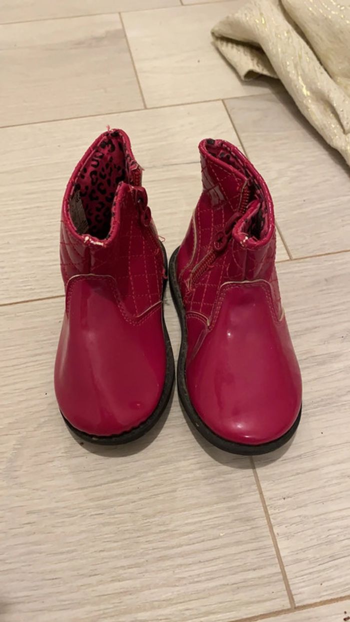 Bottine vernis