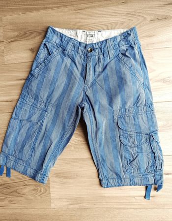 bermuda levi's taille us 26 taille FR 36 / S