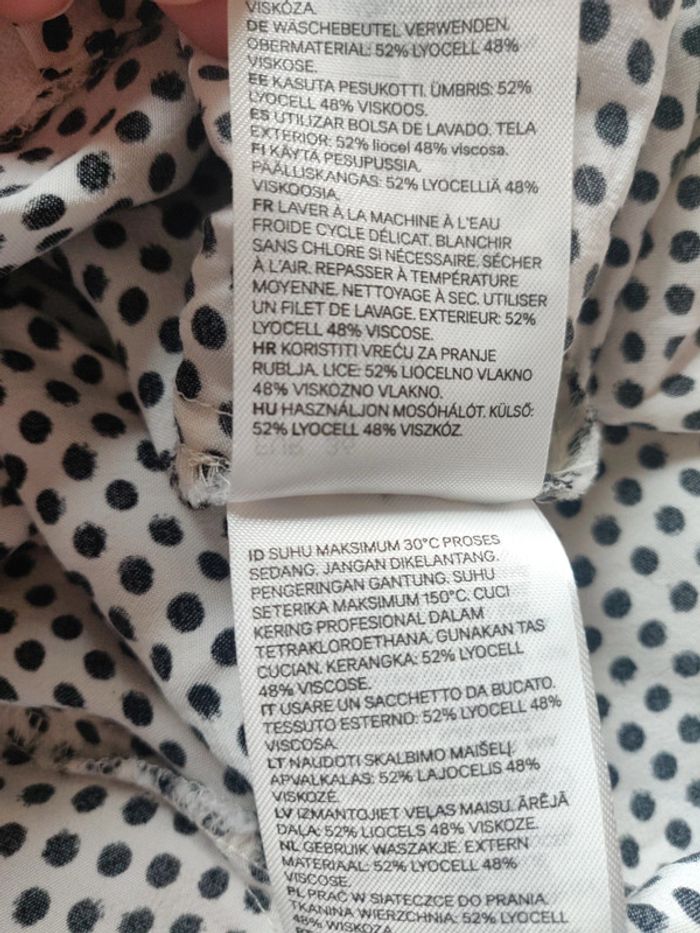 Robe blanche à pois noir H&M neuve - photo numéro 13