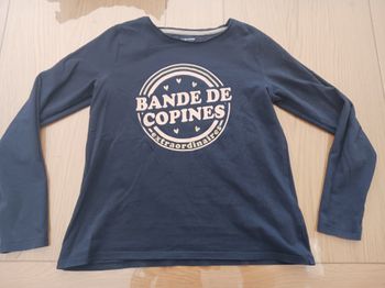T-shirt bleu marine manches longues