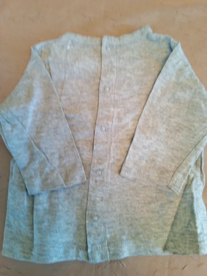 Lot t-shirts manches longues - photo numéro 3