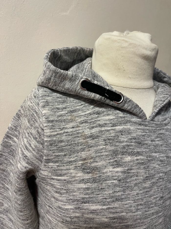 Pull garçon taille 110/116 - photo numéro 2