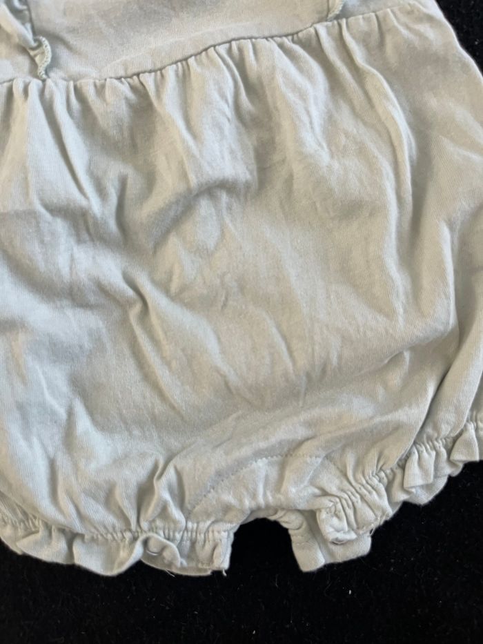 Barboteuse 1 mois - photo numéro 2