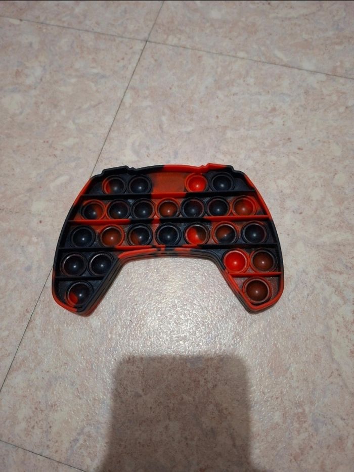 Pop-it manette - photo numéro 2